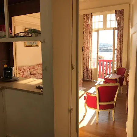 아파트 Thiers Golf 2 -charmant Face A La Baie 생장드루즈